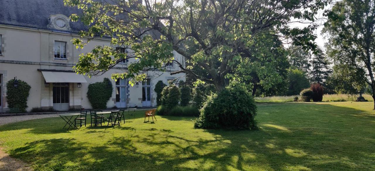 Chateau De Thouare Exterior photo